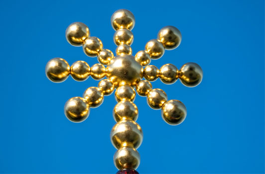 Othoniel Cosmos Exhibition - AVignon